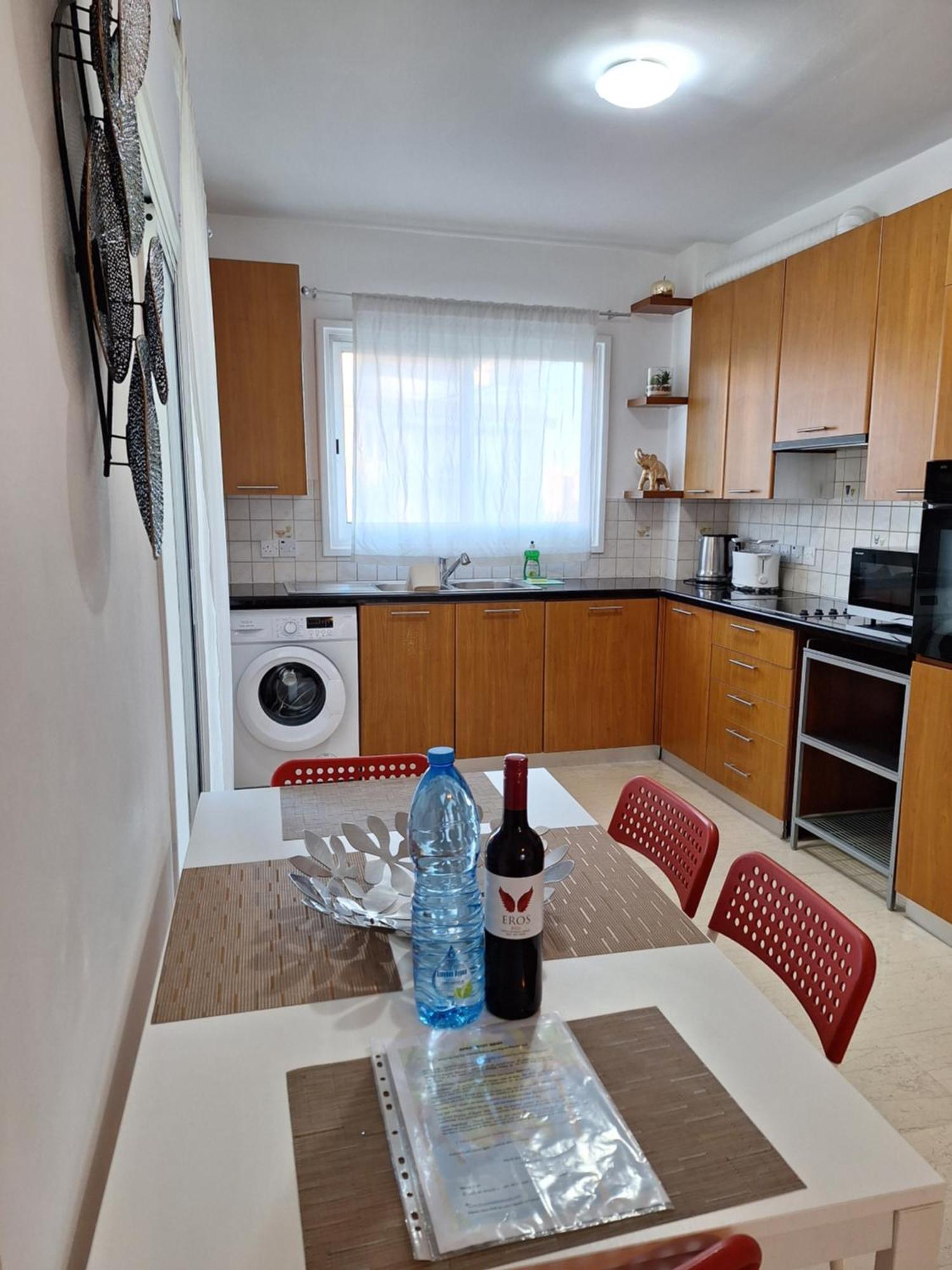 City Sunshine, Strovolos - Nicosia Exterior photo